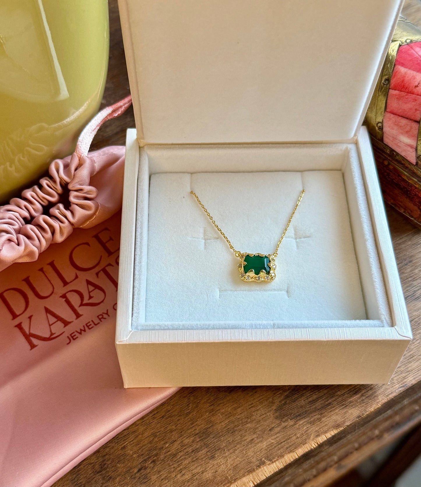 Natural Green Agate Pendant Necklace