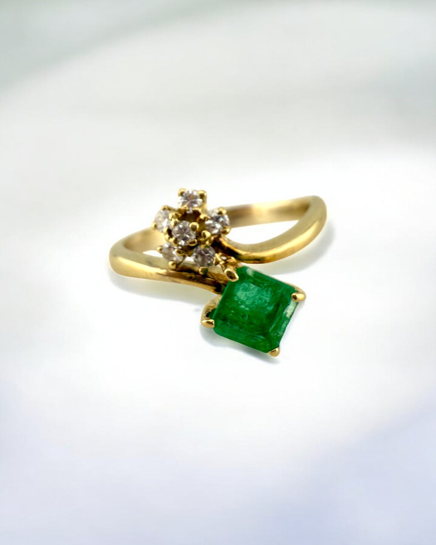 Vintage Natural Colombian Emerald and Diamond Ring
