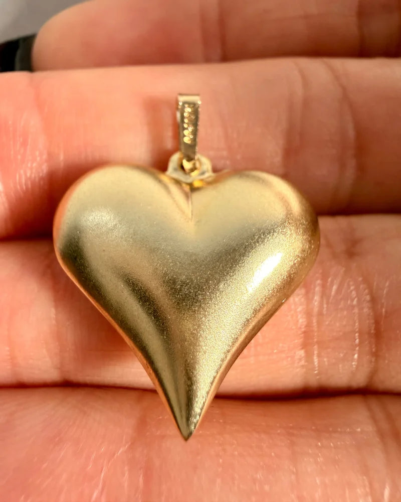 10K Gold Puffy 3D Heart Pendant with Leaf Motifs - 10K Gold - Free shipping - 4
