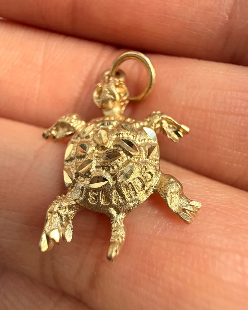 10K Gold Turtle Charm Pendant Cayman Islands Engraved - 10K Gold - Free shipping - 2