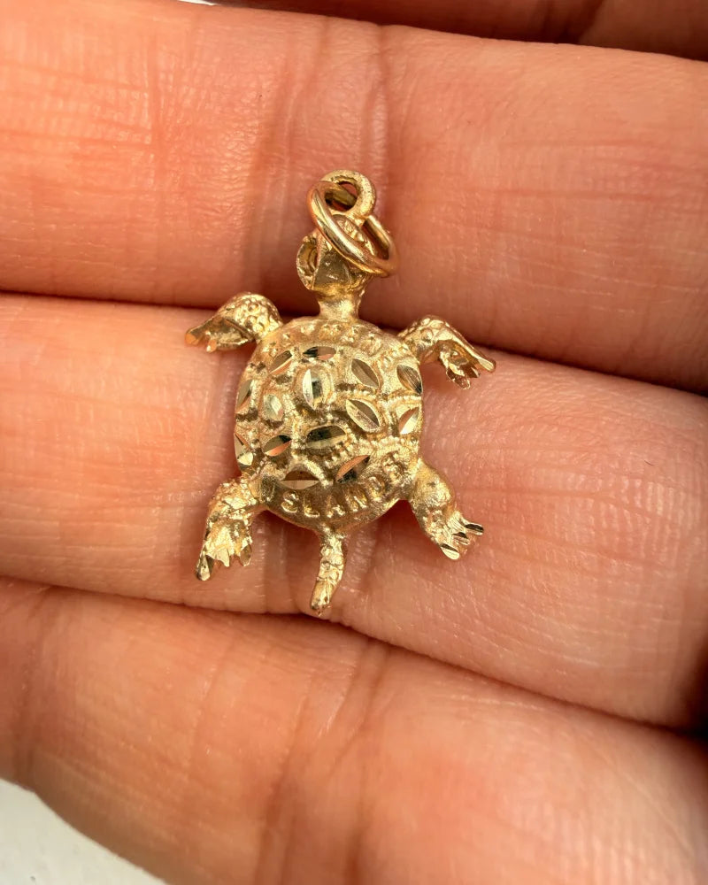 10K Gold Turtle Charm Pendant Cayman Islands Engraved - 10K Gold - Free shipping - 7