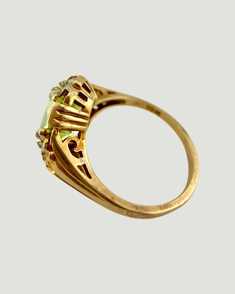 10K Yellow Gold 6.20 ct Green Spinel Ring Victorian Revival - 10K Gold - Free shipping - 7