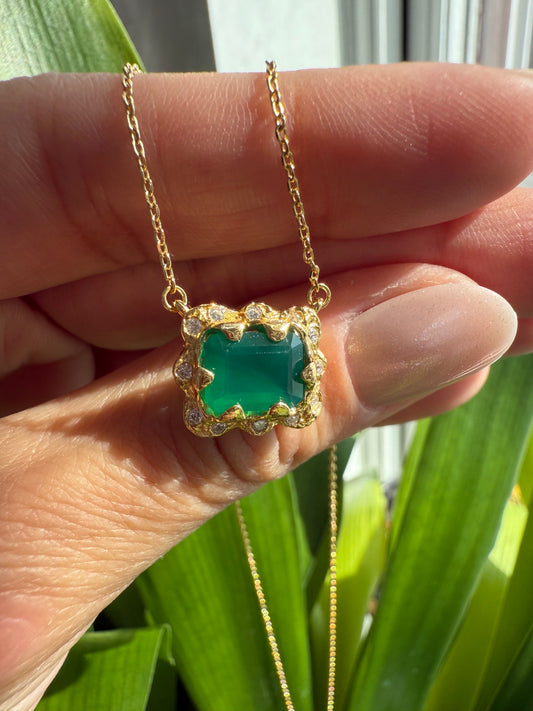 Natural Green Agate Pendant Necklace