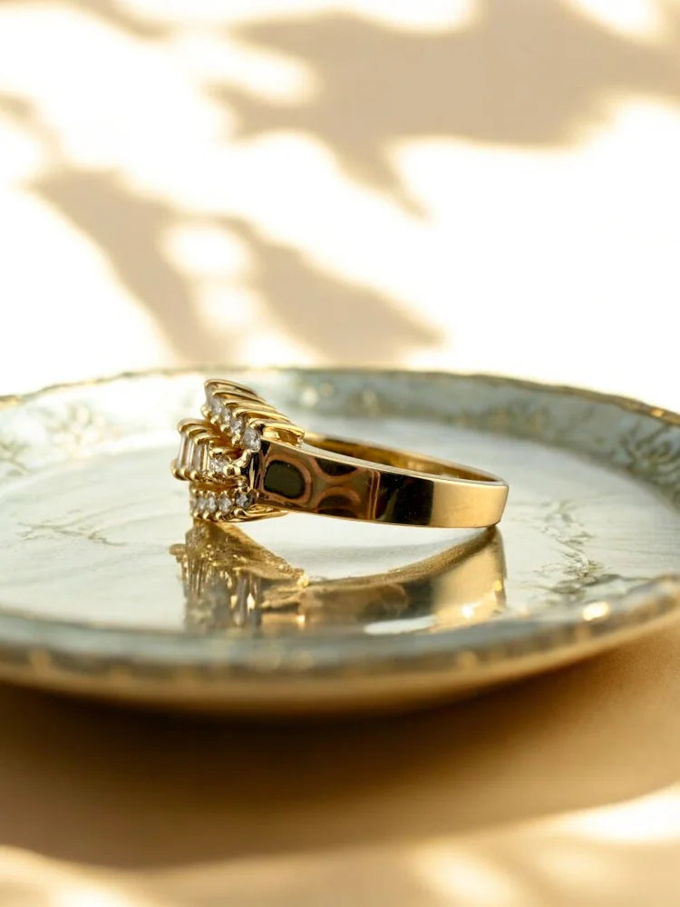 Diamond Cluster Ring with Sparkling VS Diamonds - 6.5 - 14K Solid Gold - Free shipping - 4