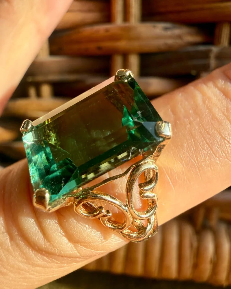 Estate 8.17 ct Green Tourmaline Filigree Ring in 10K Gold - 10K Gold - Free shipping - 2