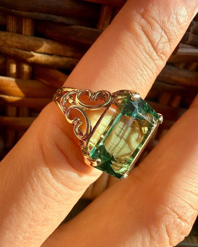 Estate 8.17 ct Green Tourmaline Filigree Ring in 10K Gold - 10K Gold - Free shipping - 8