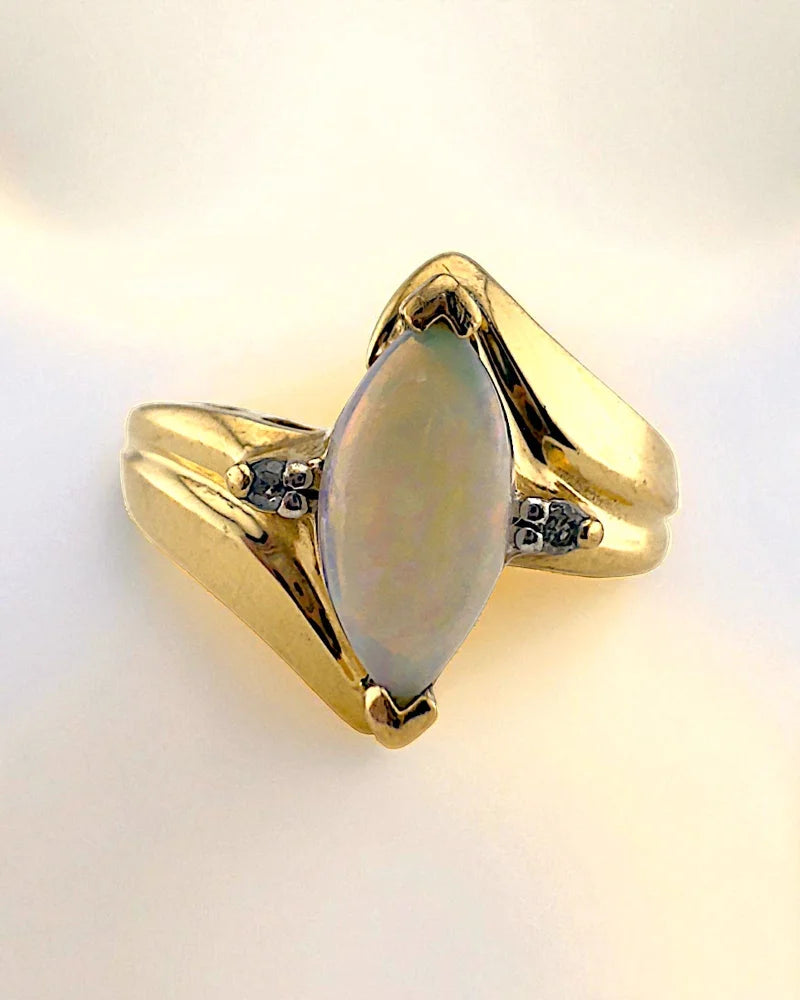 Mid-Century Marquise Opal & Diamond Ring - 10K Gold - Free shipping - 4