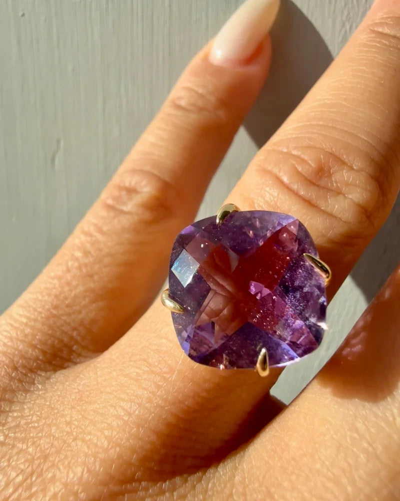 Rare Collector’s 14K Gold Amethyst Ring 11ct Cushion Pineapple Facet - 14K Solid Gold - Free shipping - 7