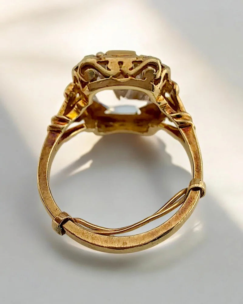 Vintage 10K Gold 5.5 CT Clear Amethyst Ring - 10K Gold - Free shipping - 7