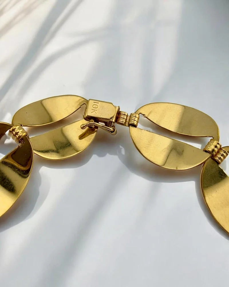 Vintage 10K Gold Fancy Link Bracelet with Oval Petal Cutout Links - 13.28 g - 10K Gold - Free shipping - 2