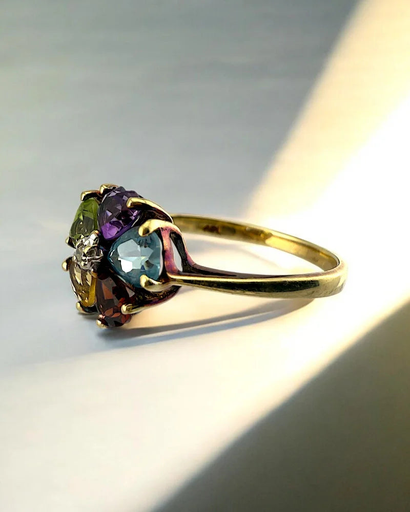 Vintage 10K Gold Flower Ring with Blue Topaz and Heart Gemstones - 10K Gold - Free shipping - 5