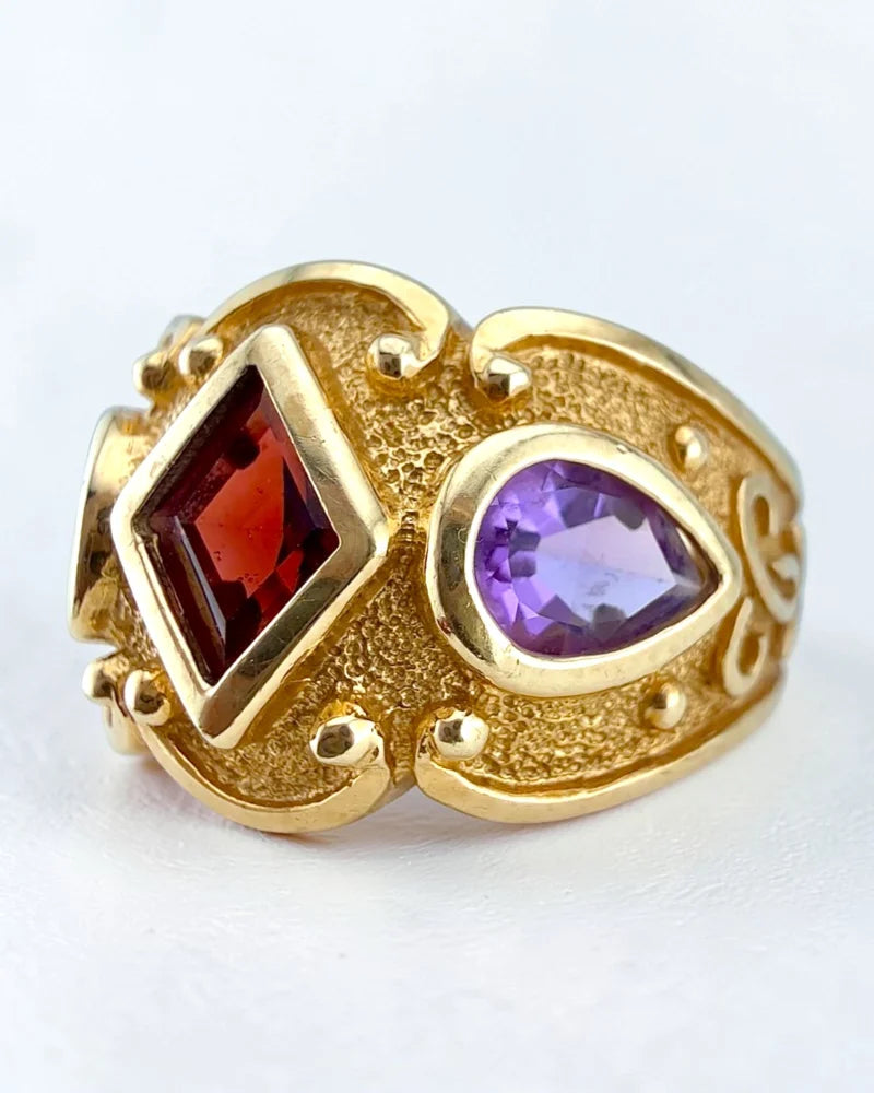 Vintage 10K Gold Garnet and Amethyst Victorian Revival Ring - 10K Gold - Free shipping - 3