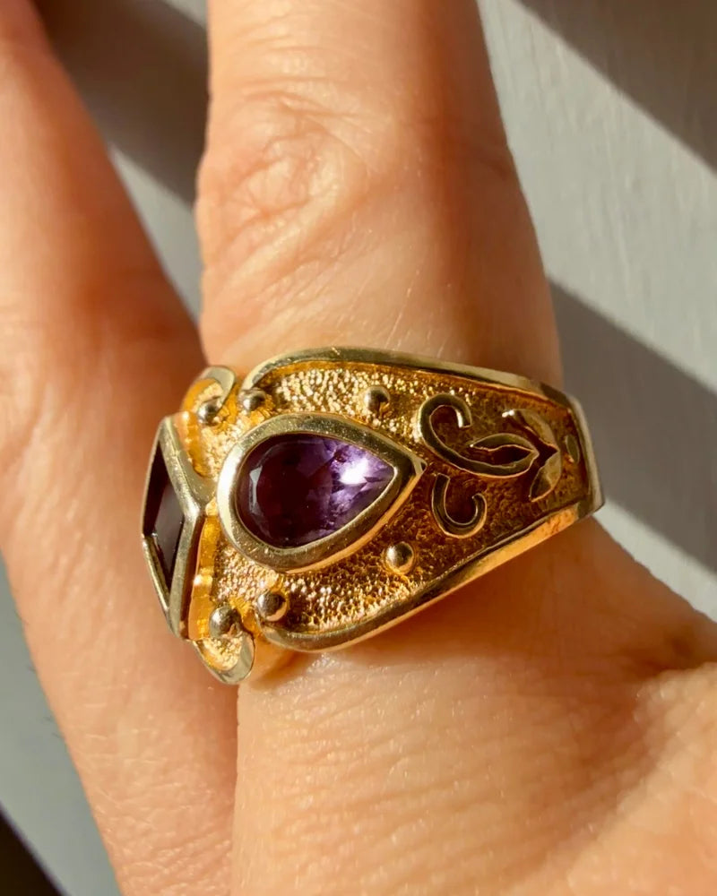 Vintage 10K Gold Garnet and Amethyst Victorian Revival Ring - 10K Gold - Free shipping - 4