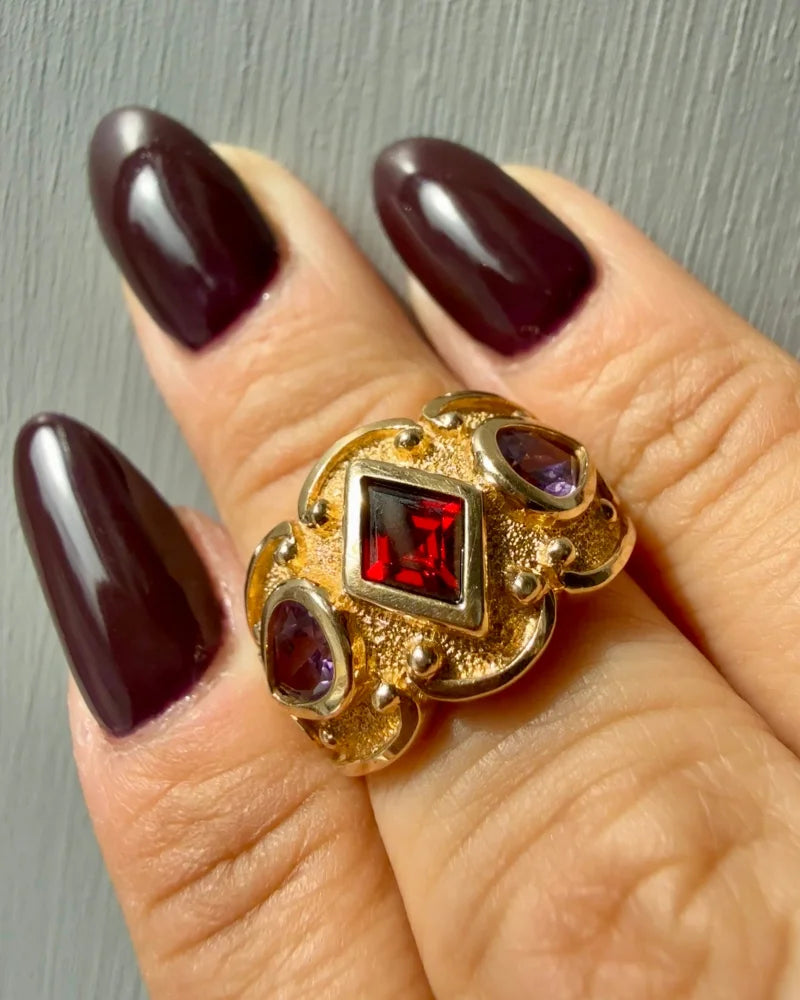Vintage 10K Gold Garnet and Amethyst Victorian Revival Ring - 10K Gold - Free shipping - 8