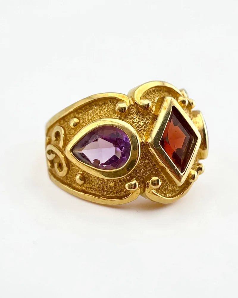 Vintage 10K Gold Garnet and Amethyst Victorian Revival Ring - 10K Gold - Free shipping - 5