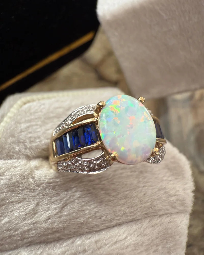Vintage 10K Gold Opal & Sapphire Estate Ring - Gold - 10K Gold - Free shipping - 5