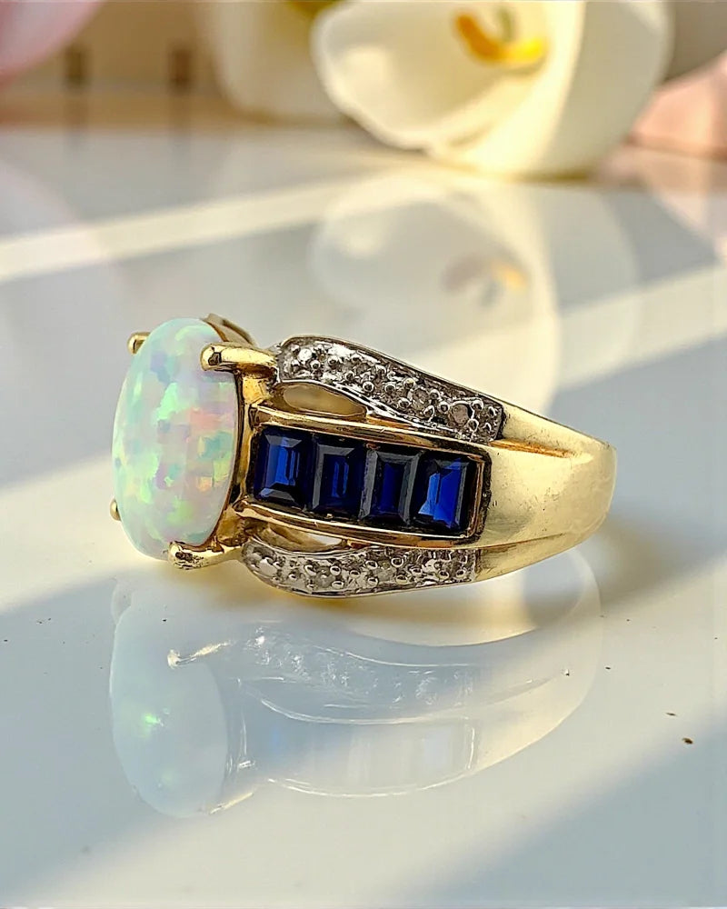 Vintage 10K Gold Opal & Sapphire Estate Ring - Gold - 10K Gold - Free shipping - 11