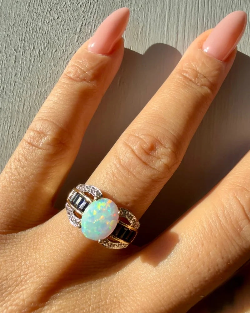 Vintage 10K Gold Opal & Sapphire Estate Ring - Gold - 10K Gold - Free shipping - 2