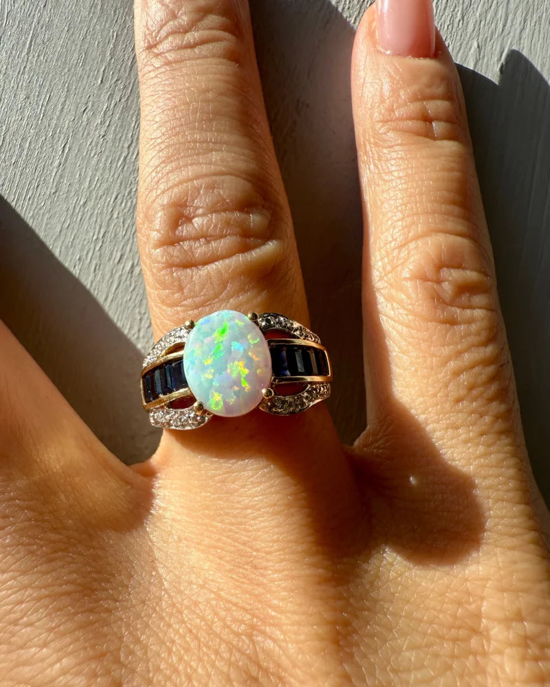 Vintage 10K Gold Opal & Sapphire Estate Ring - Gold - 10K Gold - Free shipping - 6