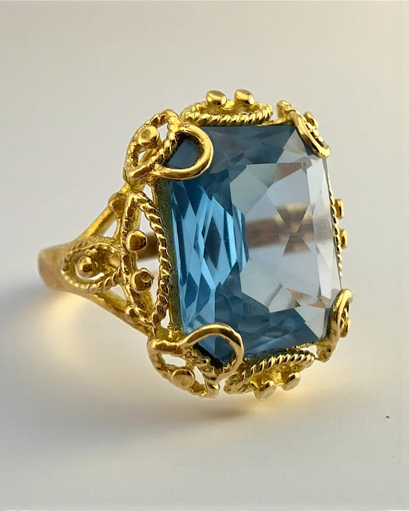 Vintage 14K Gold 6 ct Blue Topaz Filigree Ring - 14K Solid Gold - Free shipping - 3