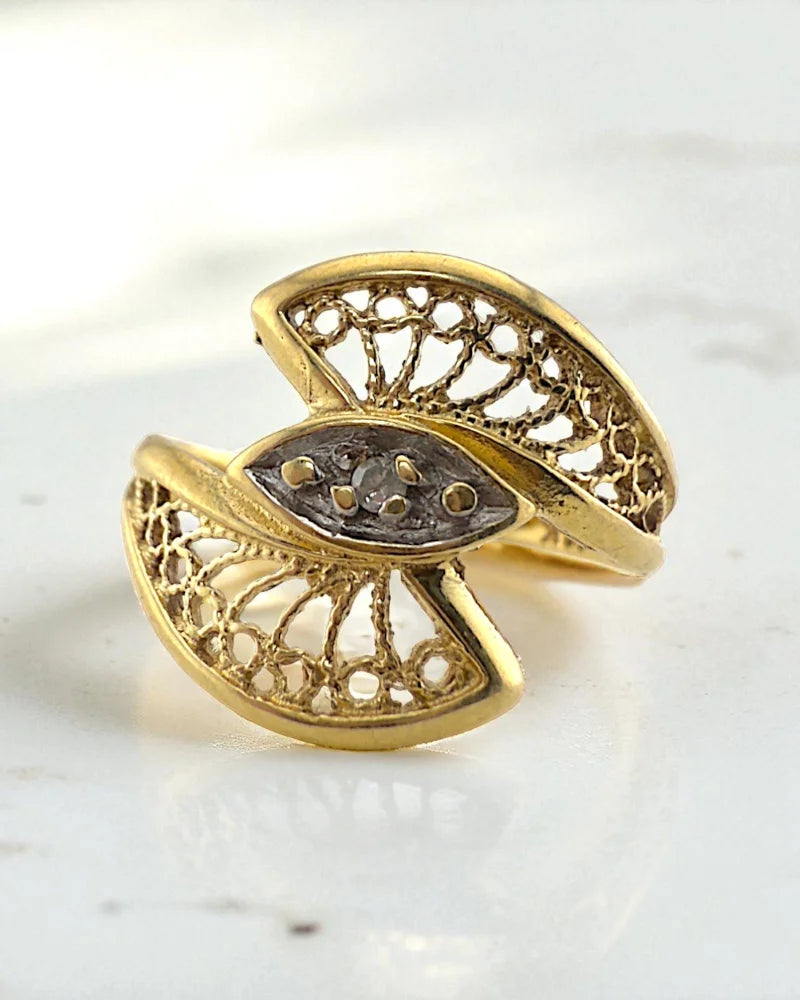 Vintage 14K Gold Filigree Diamond Ring - 14K Solid Gold - Free shipping - 1