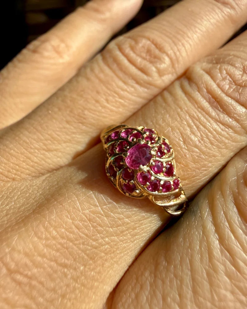 Vintage 14K Gold Natural 1 Ct Ruby Cluster Ring - 14K Solid Gold - Free shipping - 4