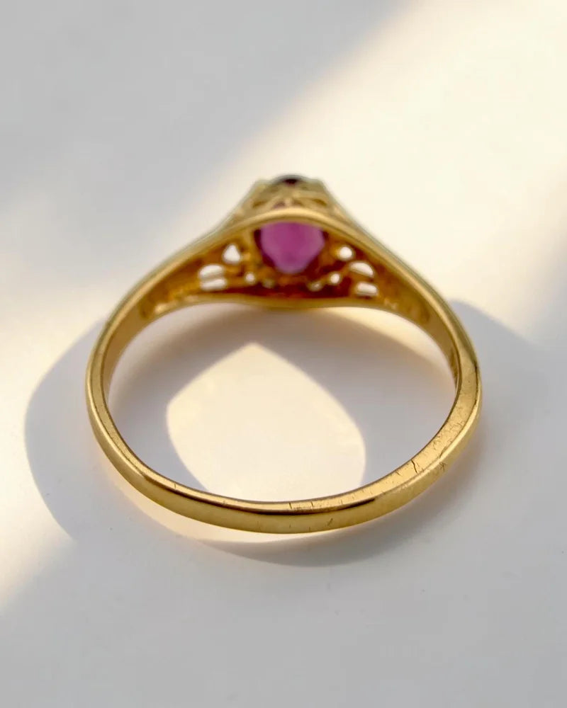 Vintage 14K Gold Rhodolite Garnet Filigree Ring - 14K Solid Gold - Free shipping - 8