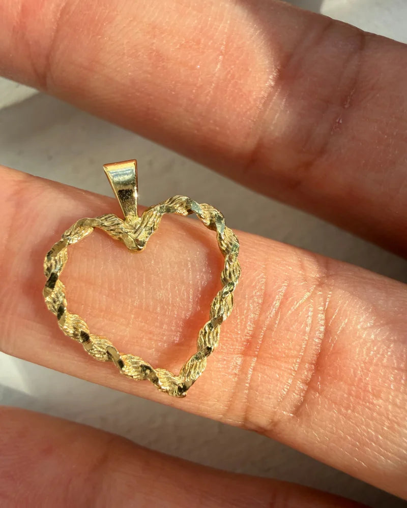 Vintage 14K Gold Twisted Heart Pendant - 14K Solid Gold - Free shipping - 4
