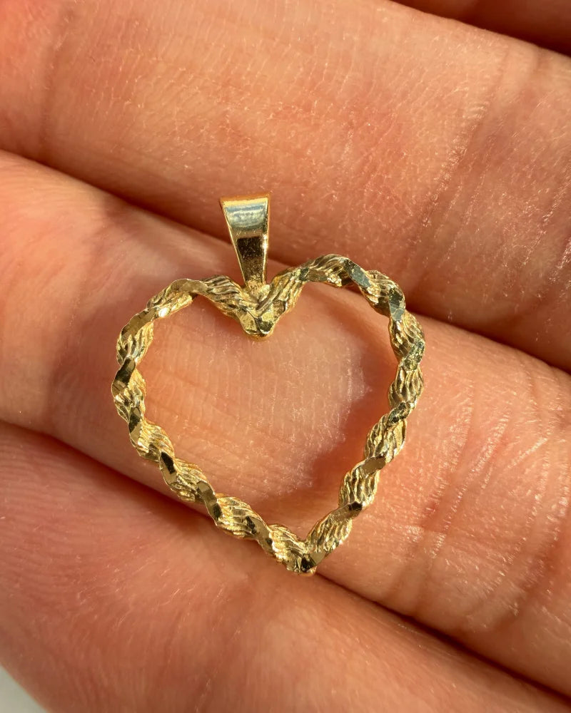 Vintage 14K Gold Twisted Heart Pendant - 14K Solid Gold - Free shipping - 2