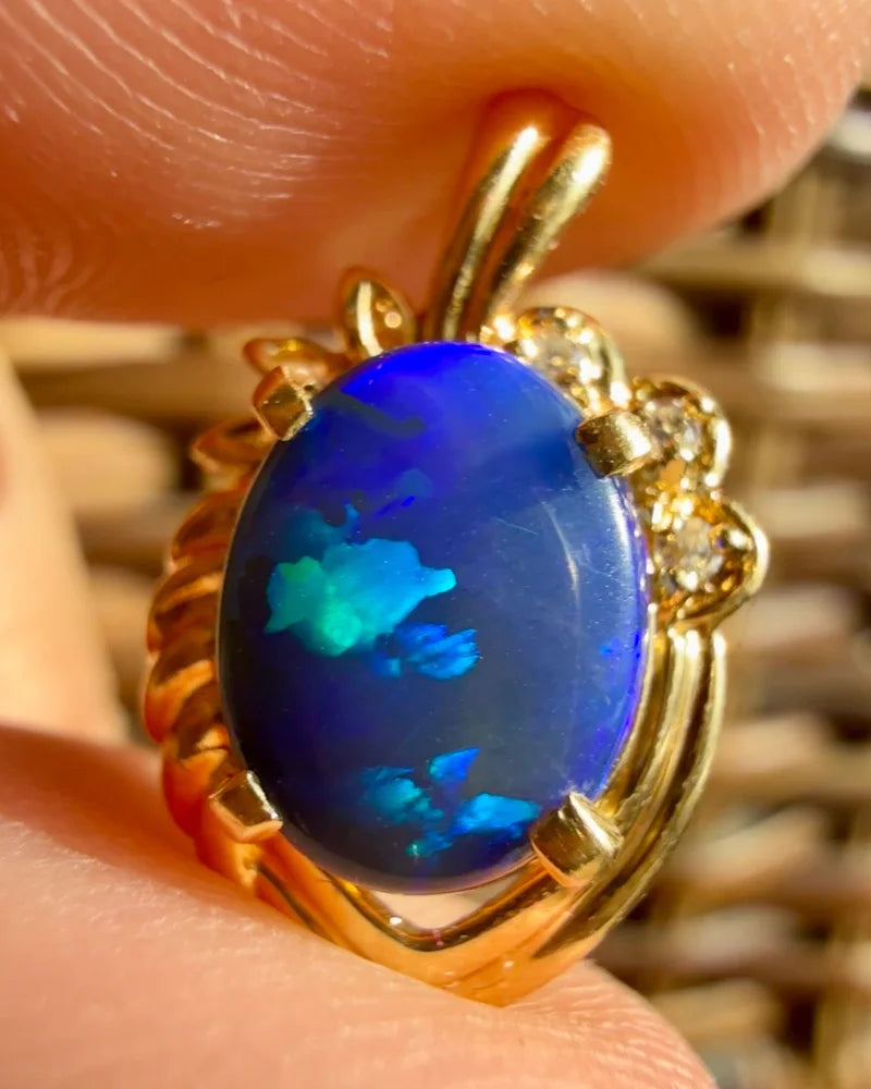 Vintage 18K Gold Black Opal and Diamond Pendant 1.54 ct - 18K solid gold - Free shipping - 2