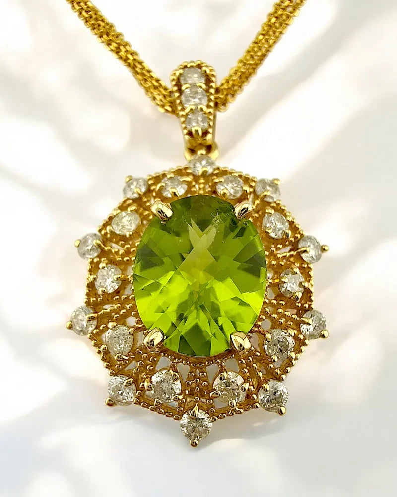 Vintage 1970s 4 ct Peridot & Diamond Sunburst Pendant in 14K Gold - 14K Solid Gold - Free shipping - 6