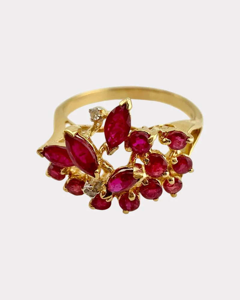 Vintage 1970s Ruby & Diamond Cluster Ring in 14K Gold - 14K Solid Gold - Free shipping - 7