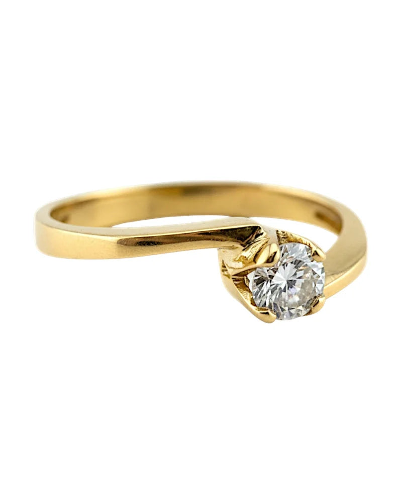 Vintage Diamond Round Brilliant Solitaire Ring - 14K Solid Gold - Free shipping - 6