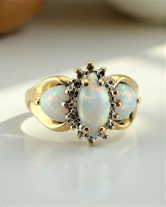 Vintage Fiery Opal & Diamond 14K Gold Ring - 14K Solid Gold - Free shipping - 1