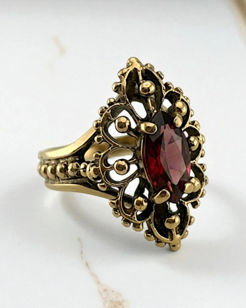 Vintage Marquise Pyrope Garnet Filigree 10K Gold Ring - 10K Gold - Free shipping - 3