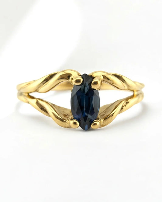 Vintage Marquise Sapphire 1980s Ring - 14K Solid Gold - Free shipping - 1
