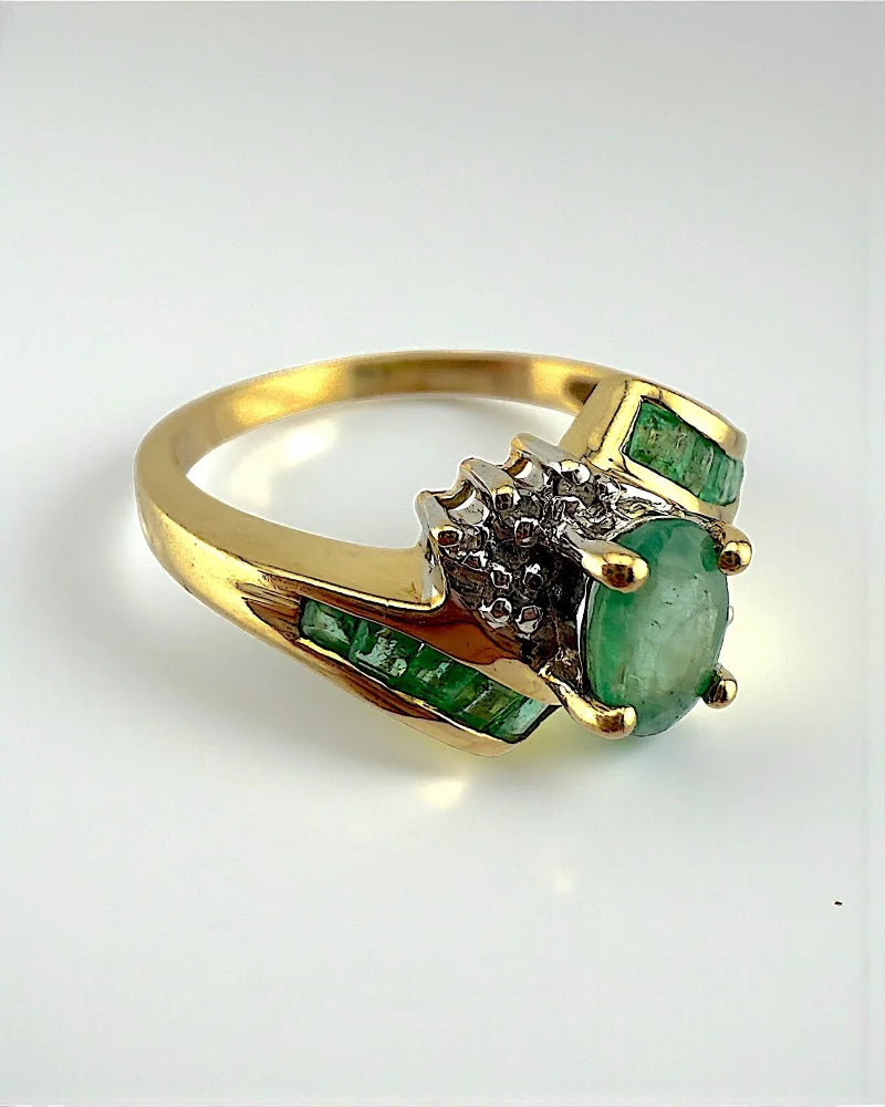 Vintage Mid-Century 10K Gold Emerald & Diamond Ring - 14K Solid Gold - Free shipping - 6
