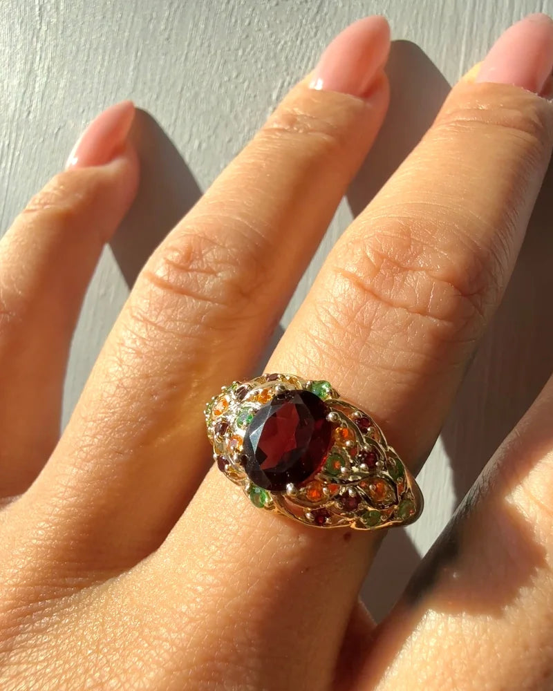 Vintage Pyrope Garnet Cluster Ring - 10K Gold with Hessonite + Tsavorite Accents - 10K Gold - Free shipping - 10