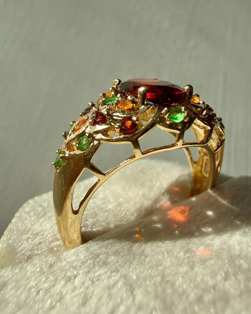 Vintage Pyrope Garnet Cluster Ring - 10K Gold with Hessonite + Tsavorite Accents - 10K Gold - Free shipping - 9