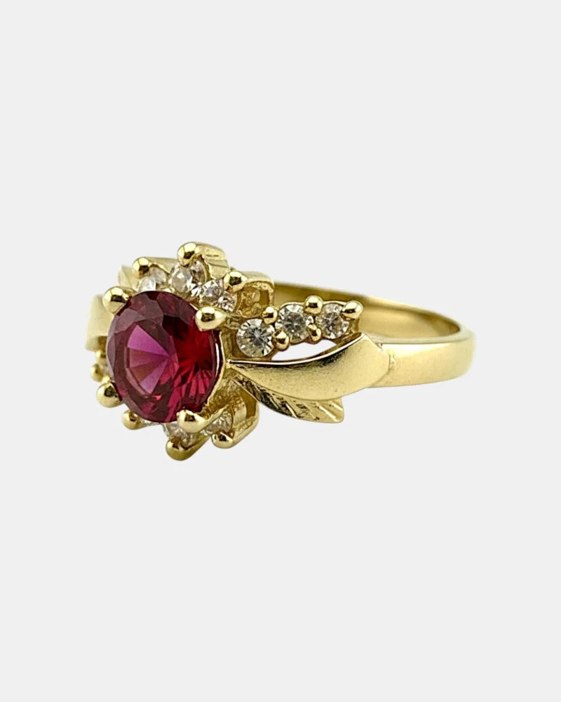 Vintage Red Sapphire and Diamond Ring in 10K Gold - 10K Gold - Free shipping - 6
