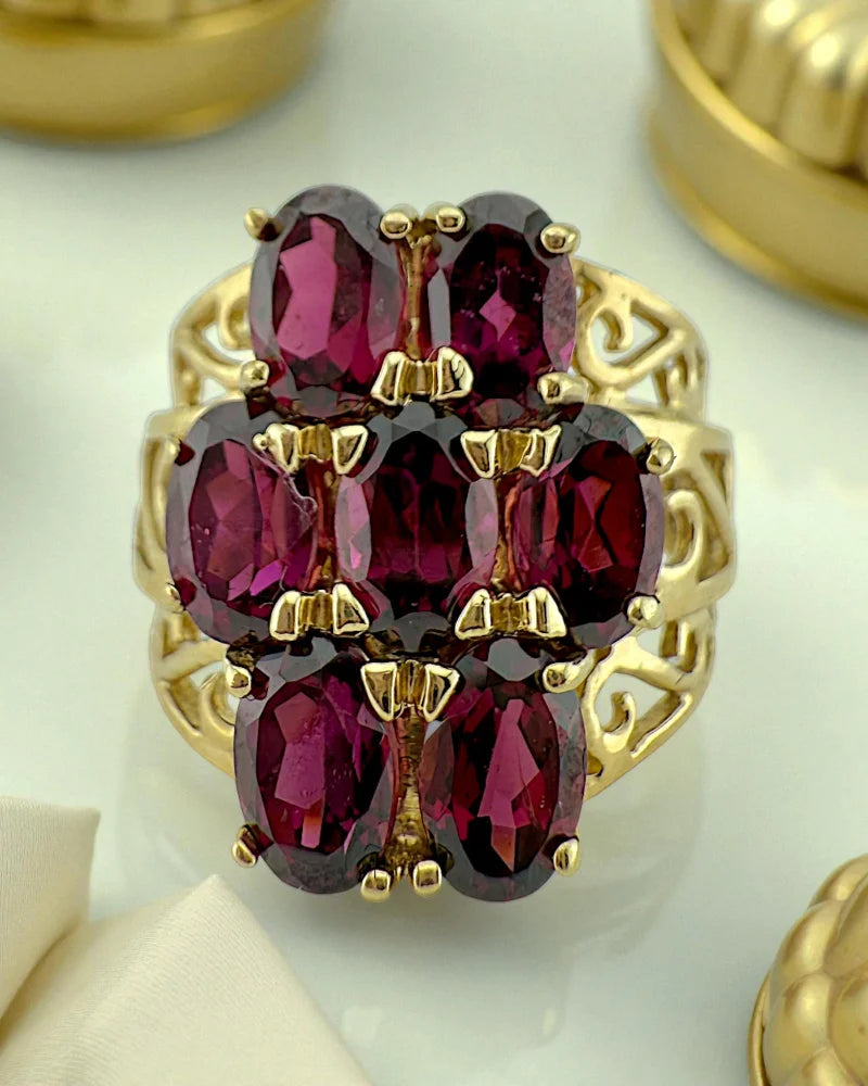 Vintage Rhodolite Garnet Cluster Ring in 10K Gold - 10K Gold - Free shipping - 1