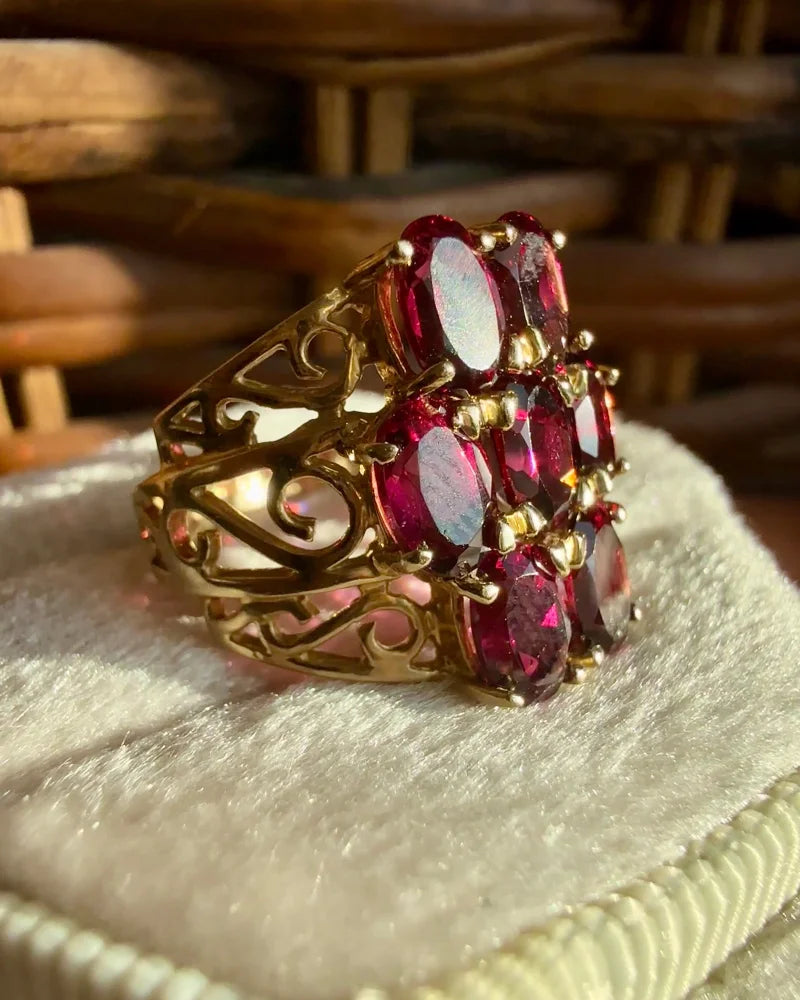 Vintage Rhodolite Garnet Cluster Ring in 10K Gold - 10K Gold - Free shipping - 5