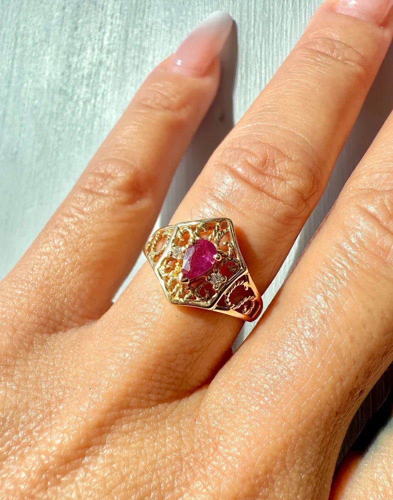 Vintage Ruby Diamond Ring in 14K Gold Filigree Ring - 14K Solid Gold - Free shipping - 2